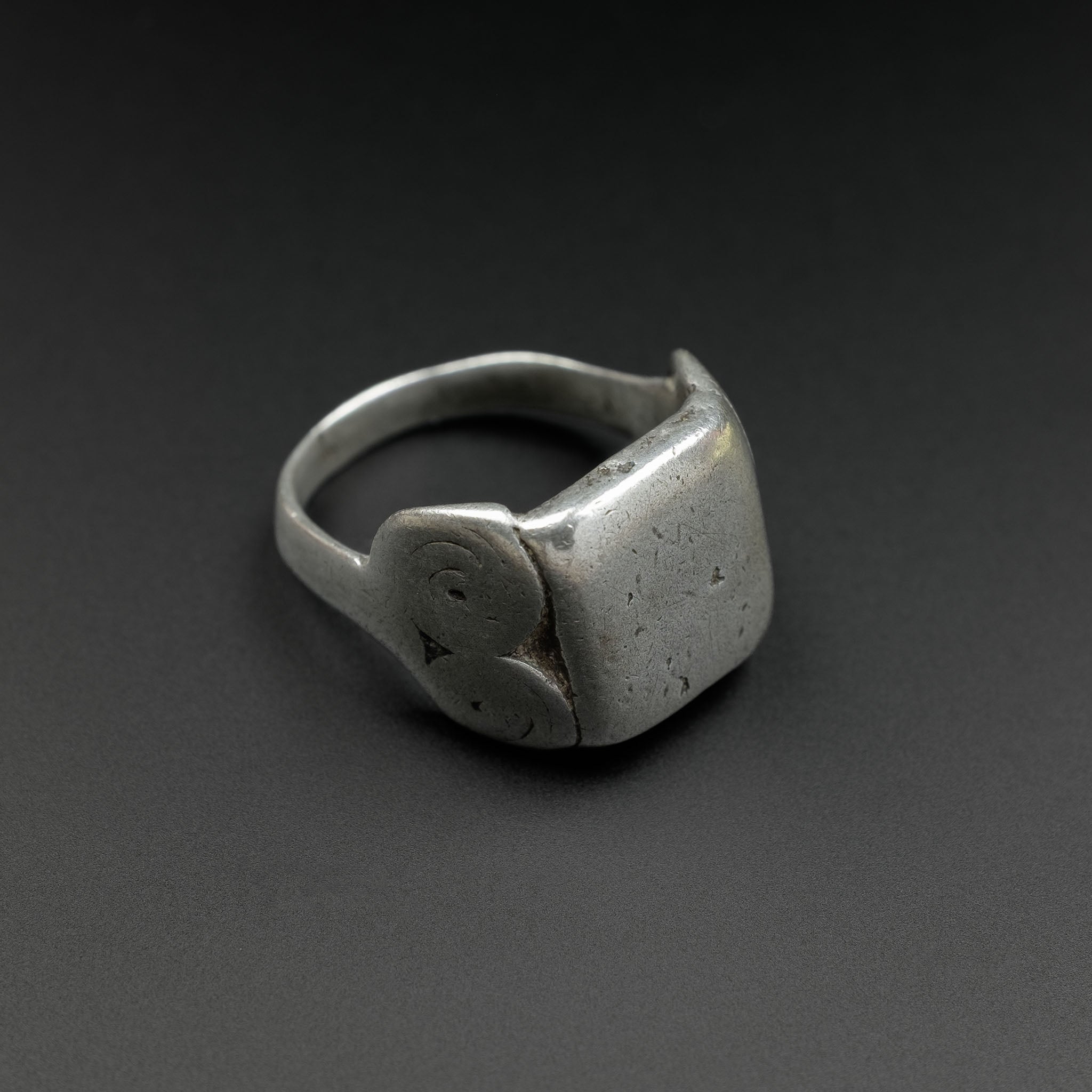 Old Silver Amazigh (Berber) Ring, Morocco