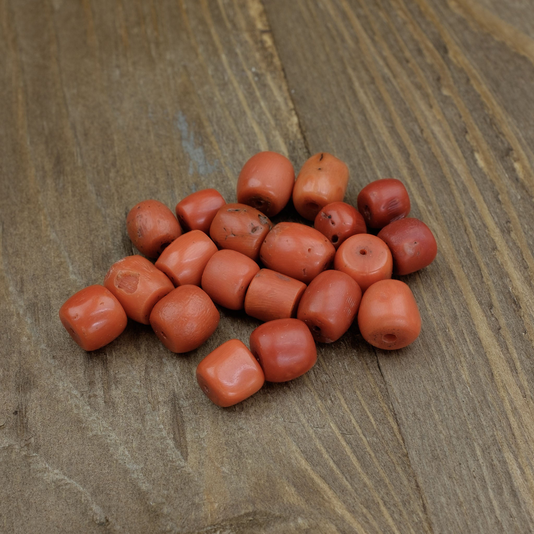 Old Mediterranean Natural Coral Beads - Strand 16.2 g - 珊瑚