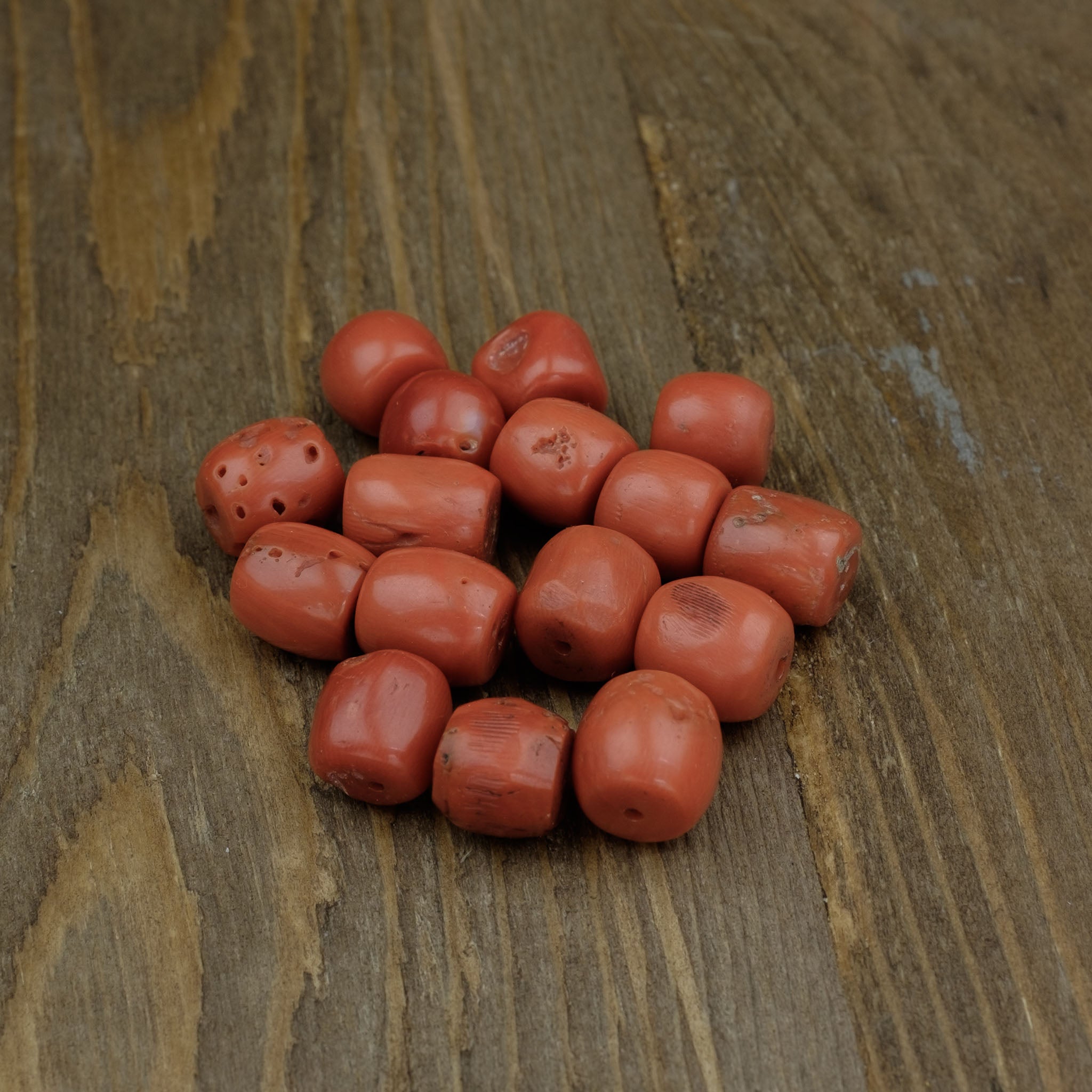 Old Mediterranean Natural Coral Beads - Strand 21.8 g - 珊瑚