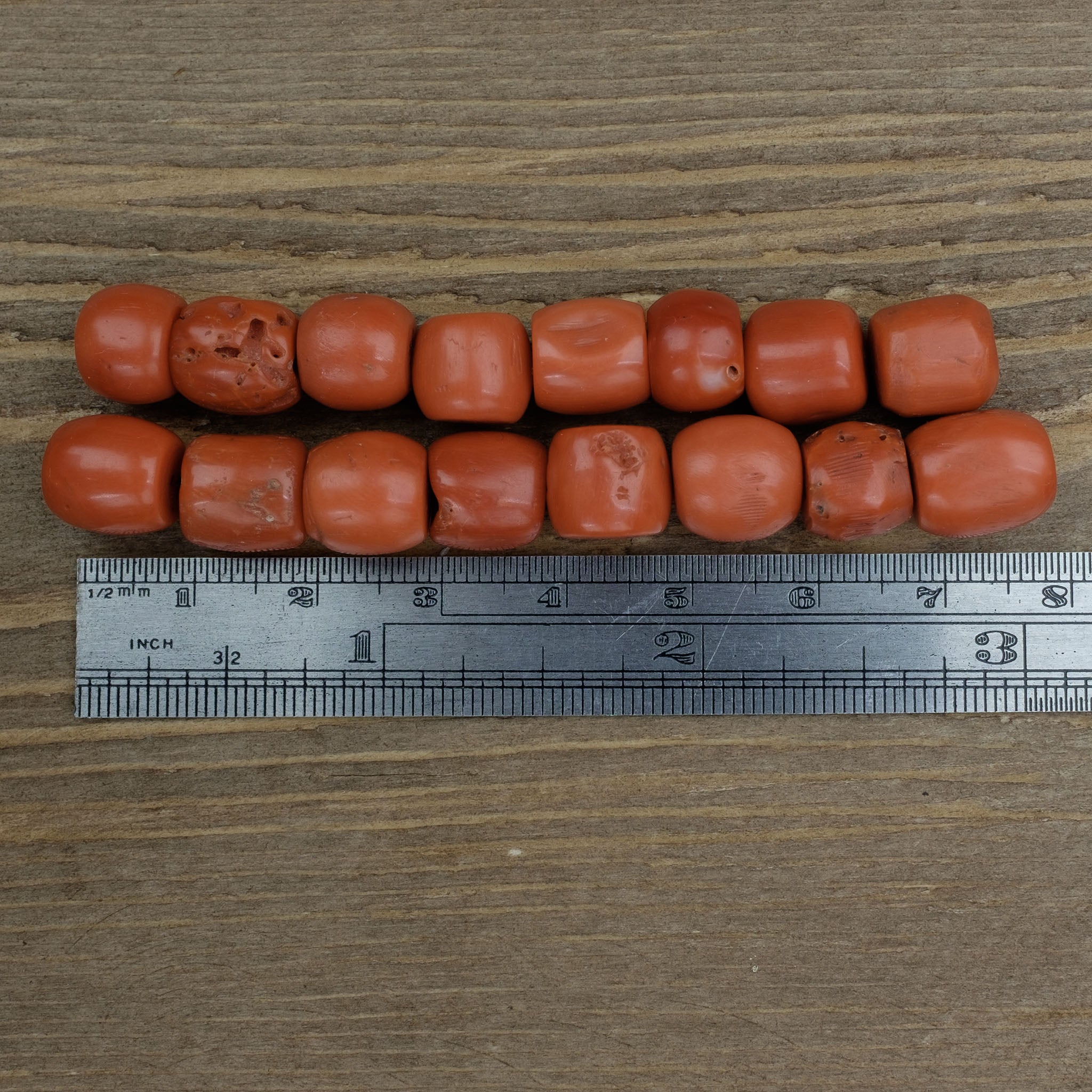 Old Mediterranean Natural Coral Beads - Strand 21.8 g - 珊瑚