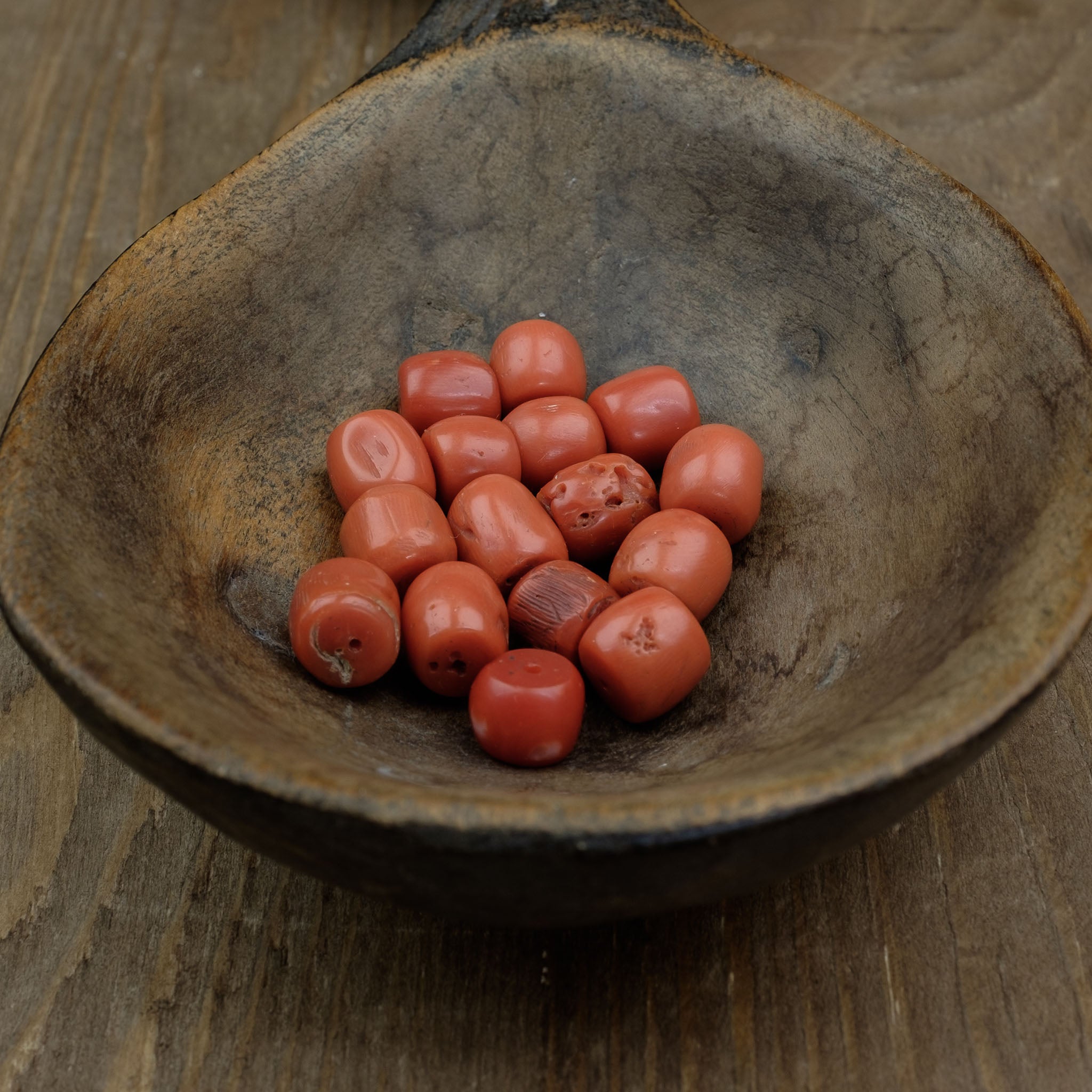 Old Mediterranean Natural Coral Beads - Strand 21.8 g - 珊瑚