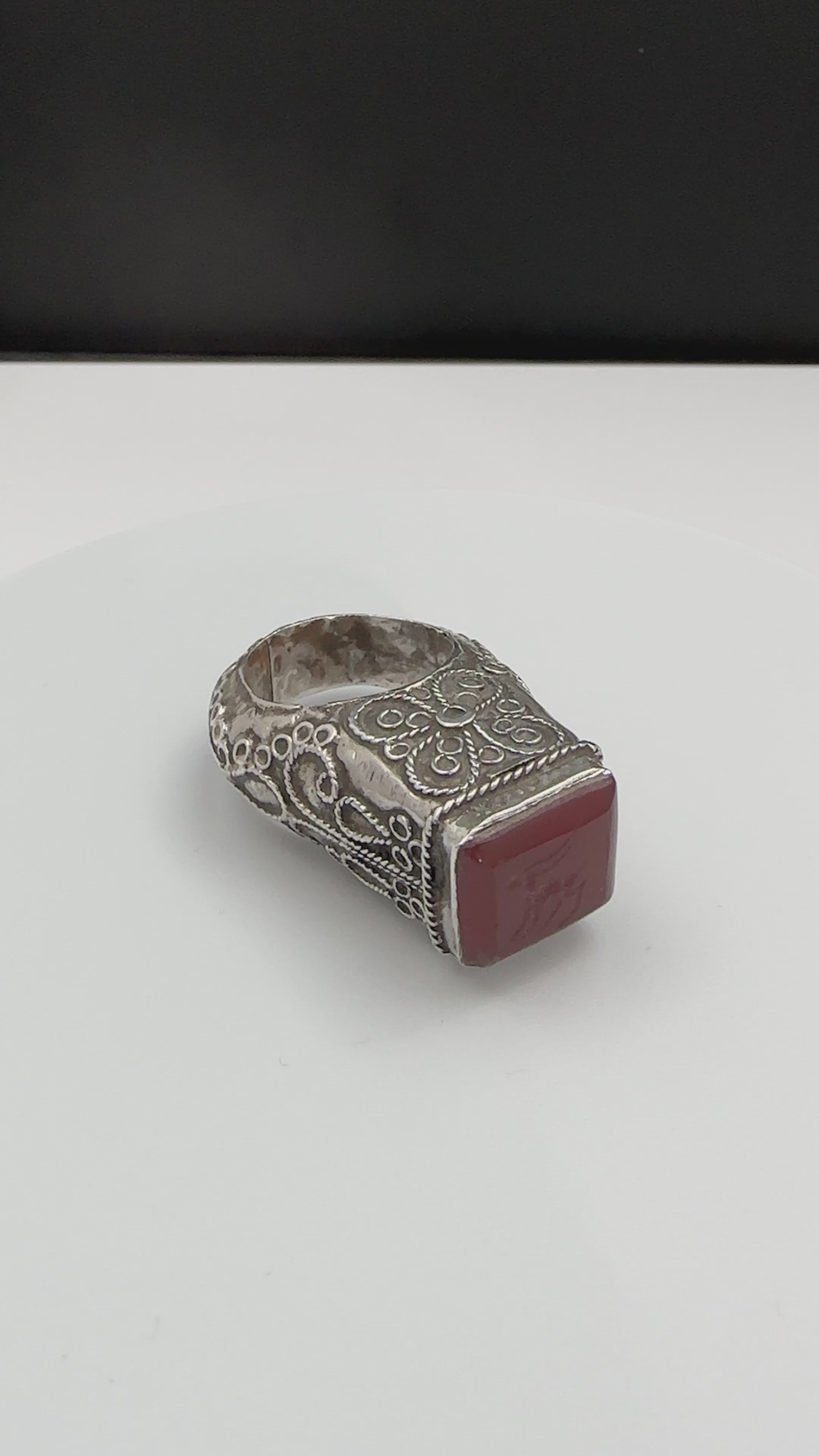 Vintage Afghan Silver Intaglio Ring, Central Asia