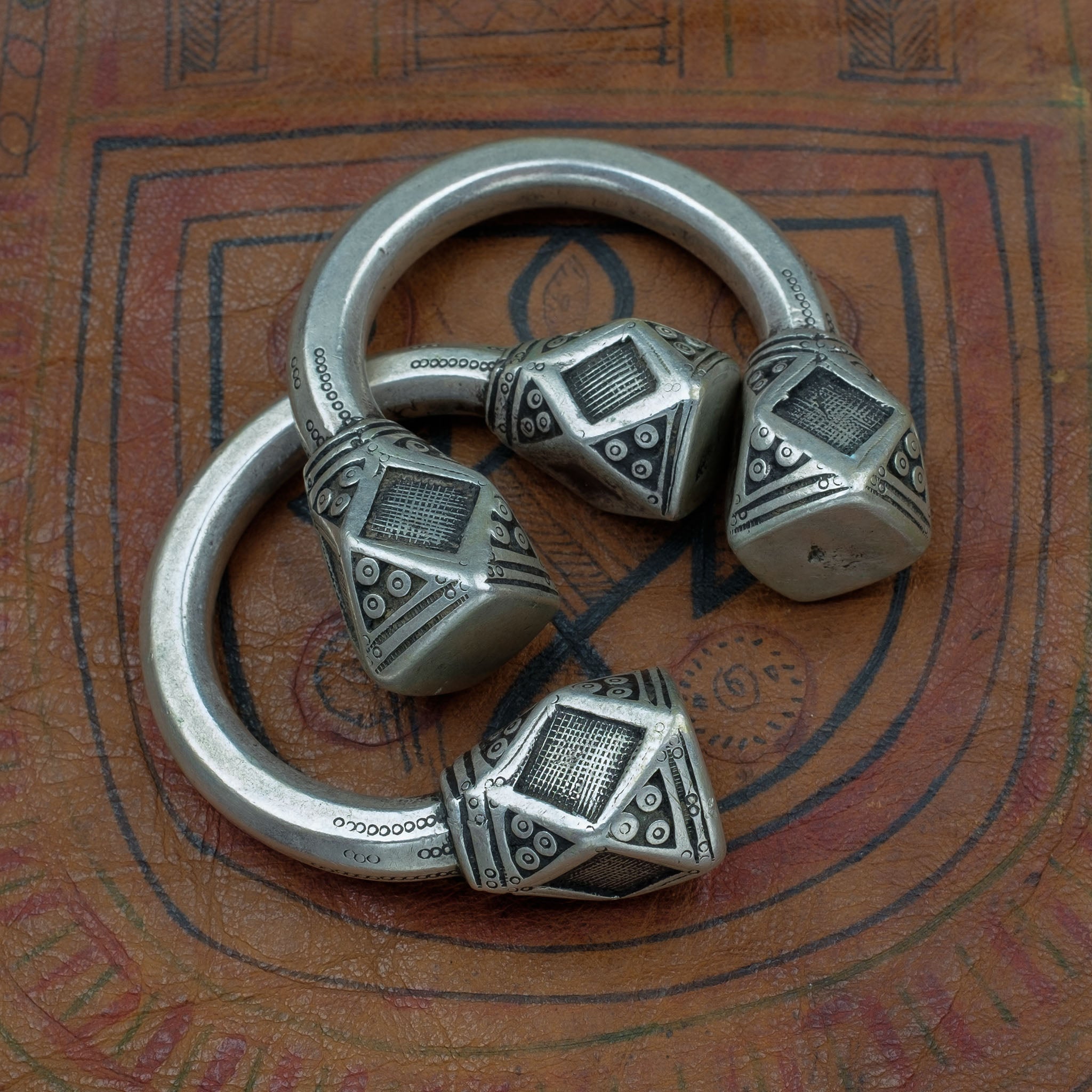 Antique Tuareg Silver ‘Elkiss’ Bracelets, Niger – Pair