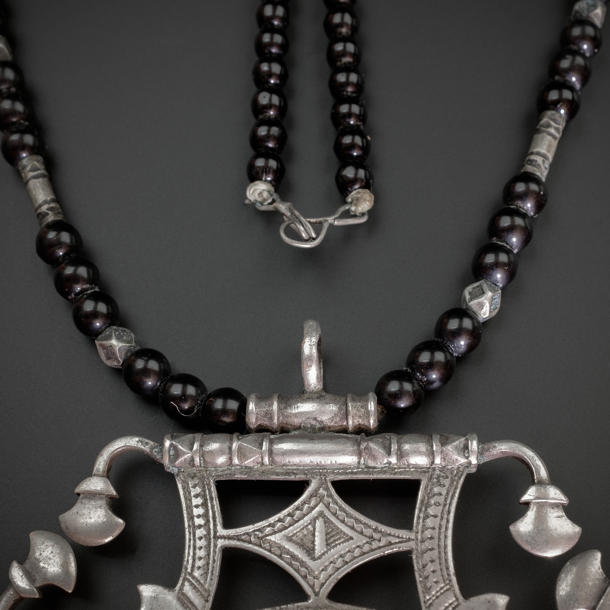 Silver & Carnelian Tuareg ‘Issaran’ Necklace