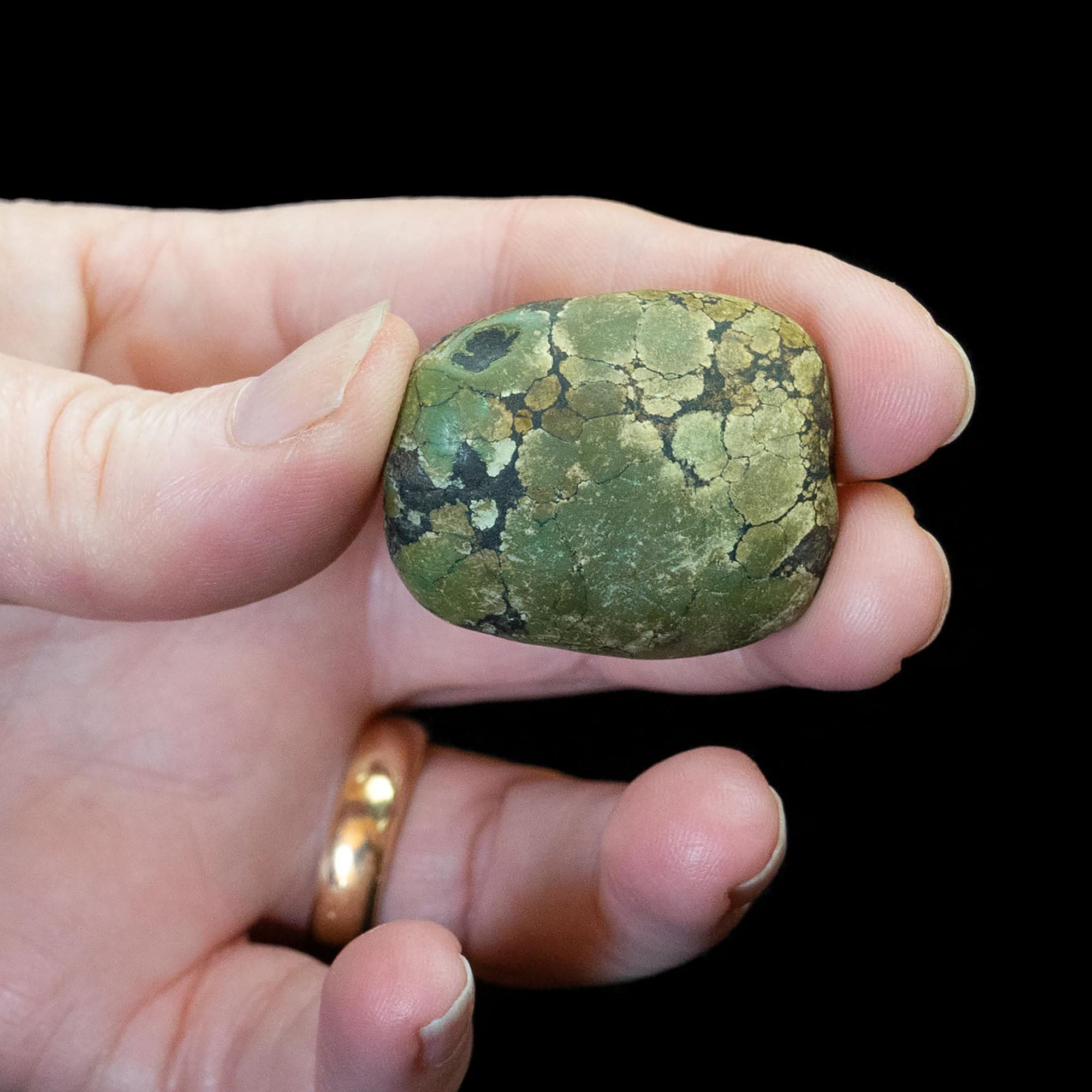 Antique Tibetan Turquoise Bead (20.1 g)