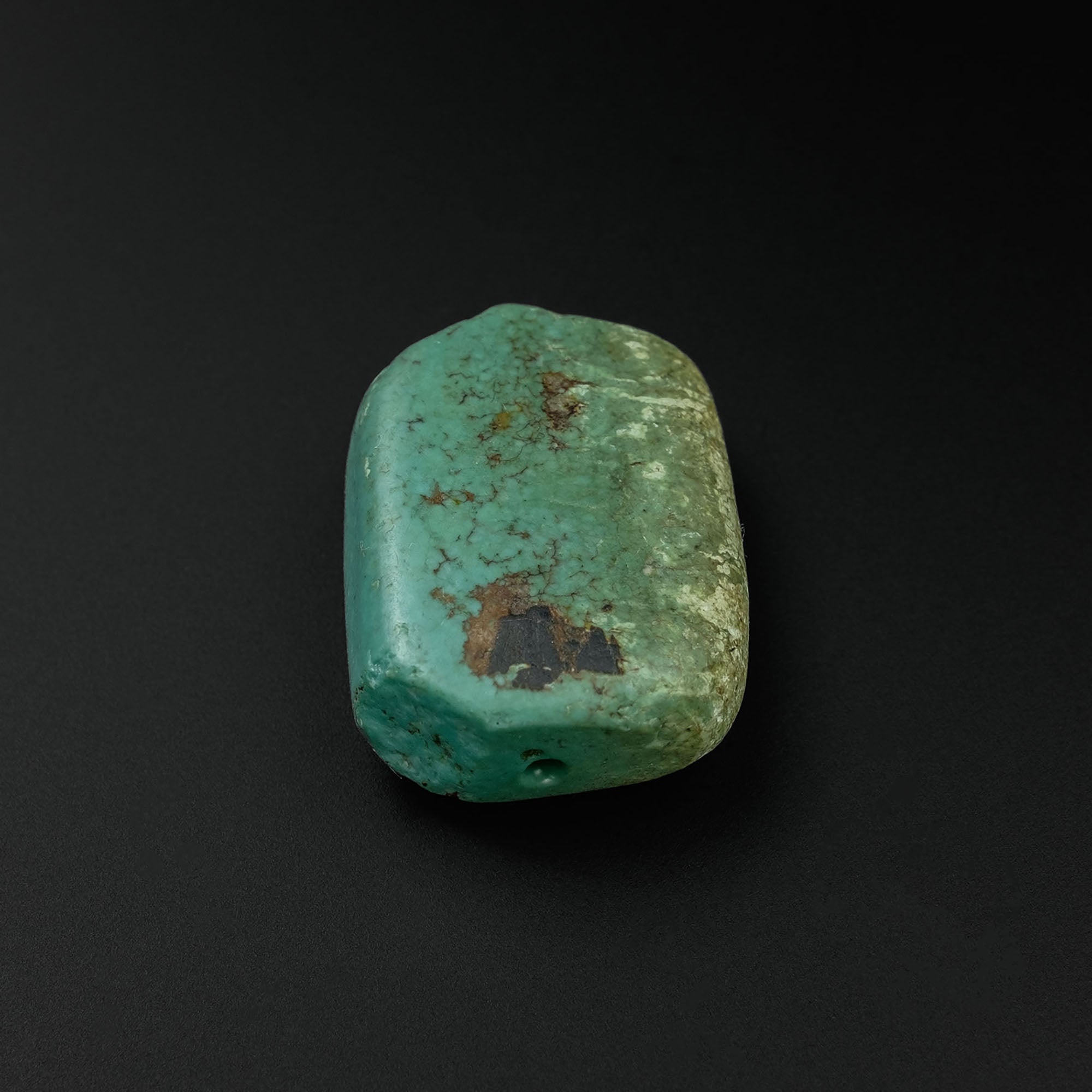 Antique Tibetan Turquoise Bead (9.1 g)