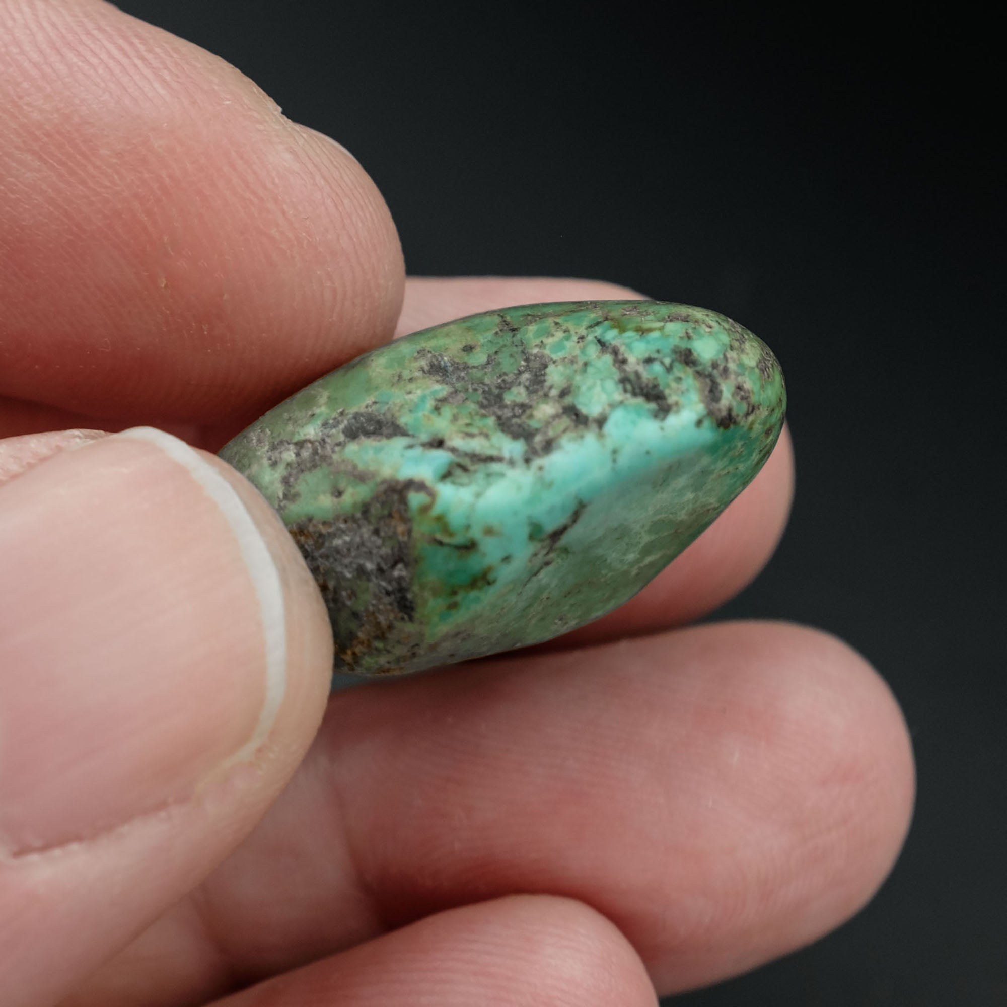 Antique Tibetan Turquoise Bead (8.9 g)