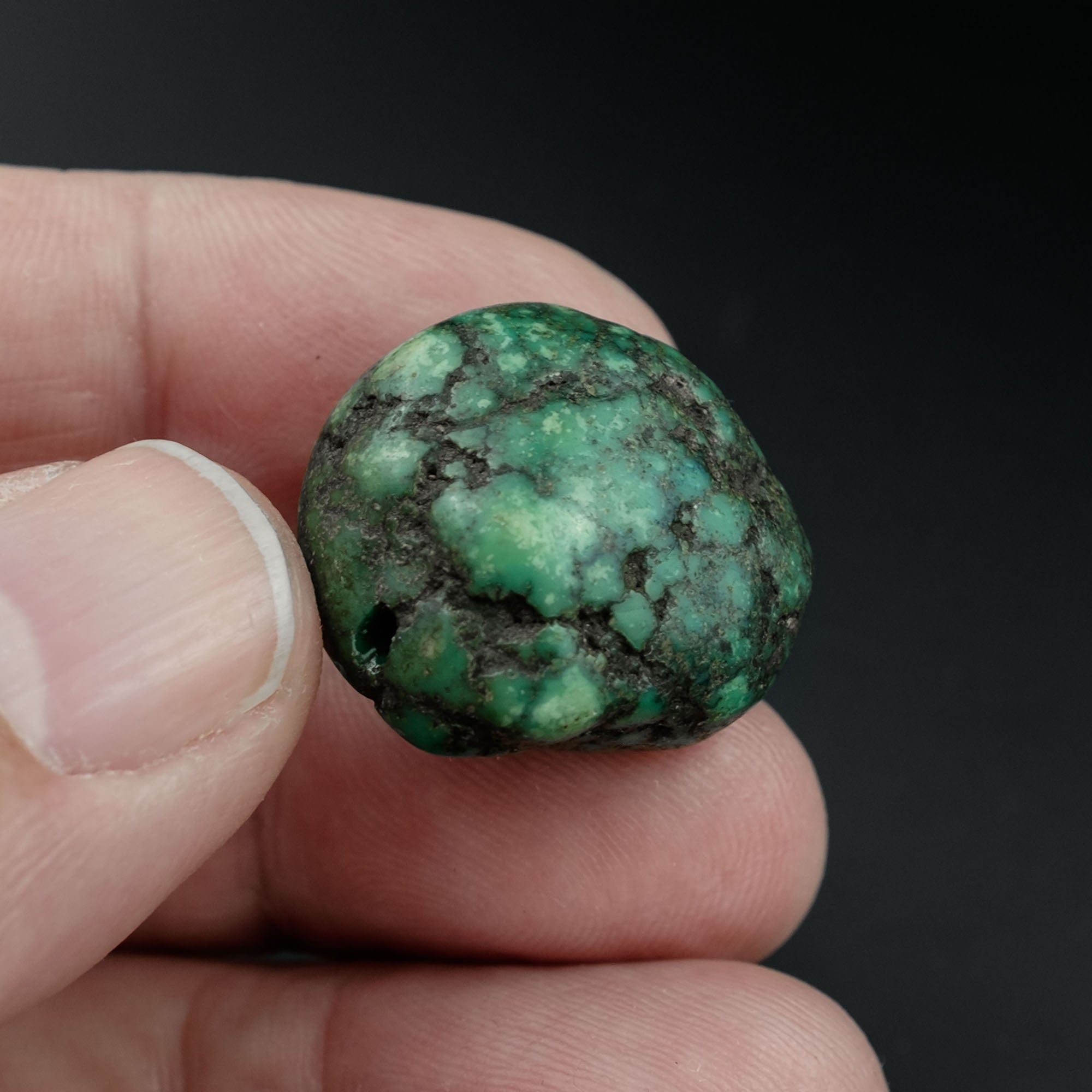 Antique Tibetan Turquoise Bead (9.9 g)