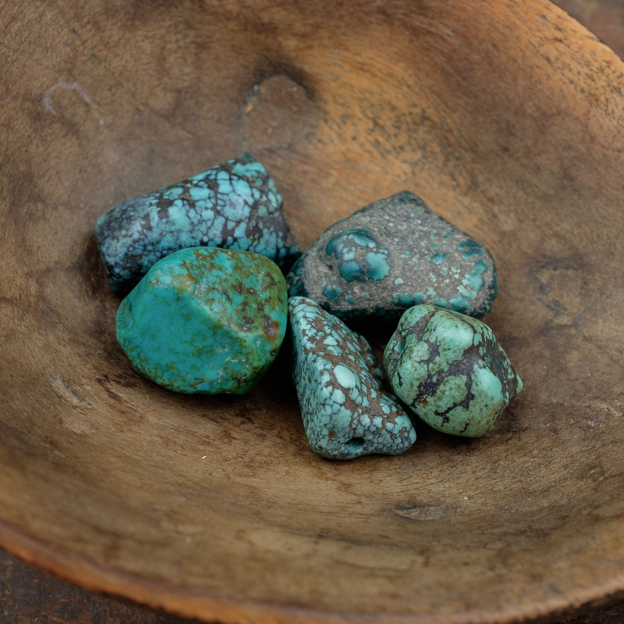 5 x Antique Tibetan Turquoise Beads (27 g)